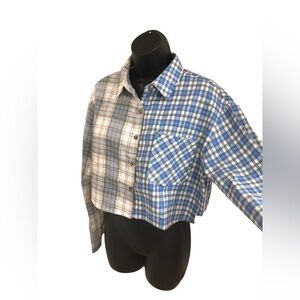 Blue multi plaid flannel look long sleeve cropped button‎ down shirt size small